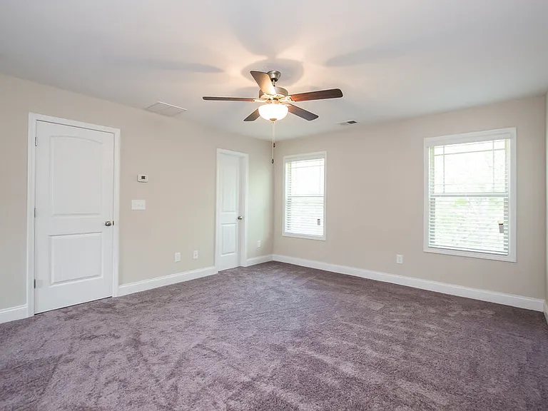 593 Joneus Dr — Photo 8