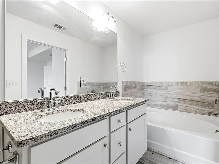 1881 Plainsboro Dr — Photo 16