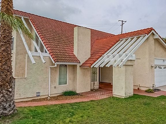 3rd image of 16314 Paseo De Rocha Dr