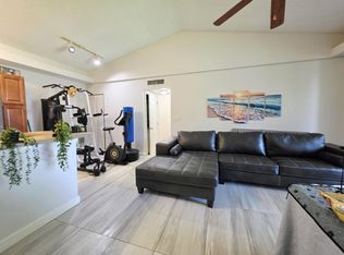 851 Lyons Rd APT 22206, Pompano Beach, FL 33063