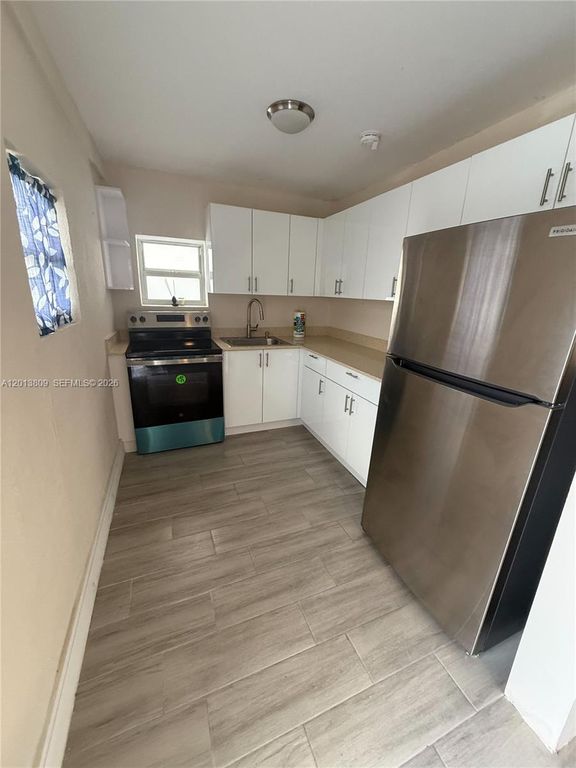 613 NW 15th Ave #1, photo 5