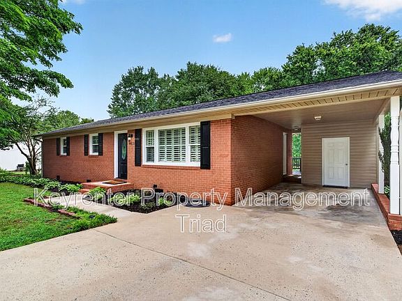 2nd image of 9415 Glen Cross Dr