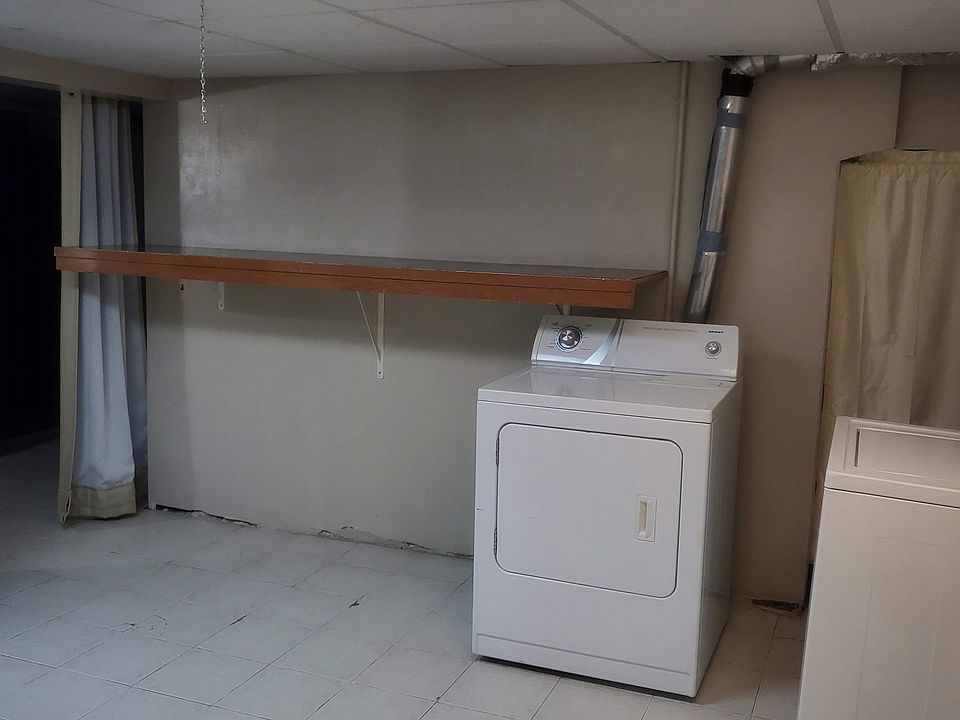 1st image of 1107 S Washington Ave #2