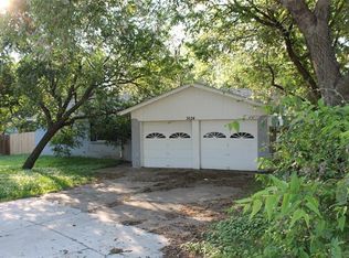 3624 Swan Ct, Haltom City, TX 76117
