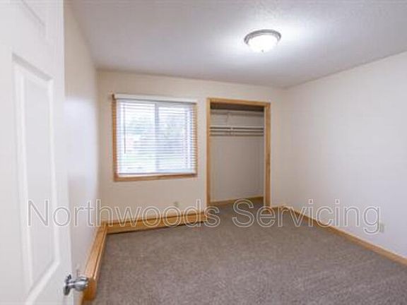 5th image of 2209 Skillman Ave E #212