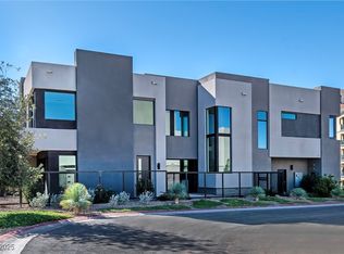 17 Promenade Isle Ln, Henderson, NV 89011