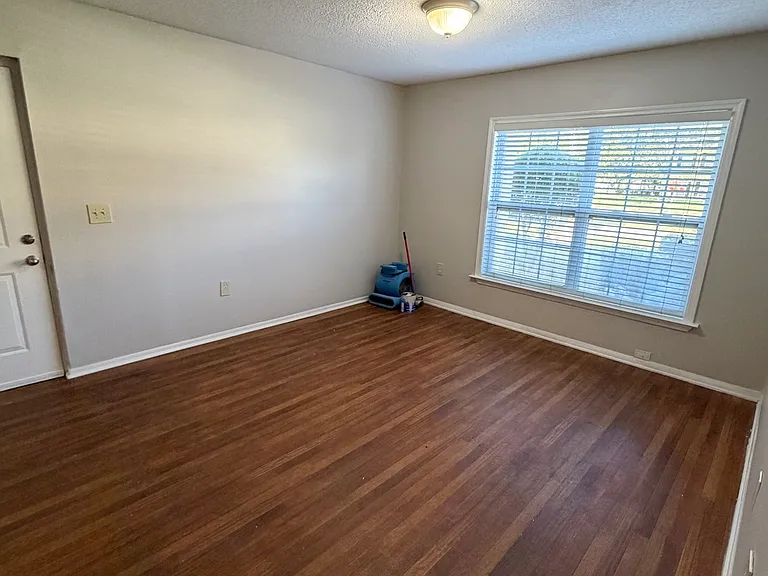 2019 Dixie Belle Dr #D — Photo 4