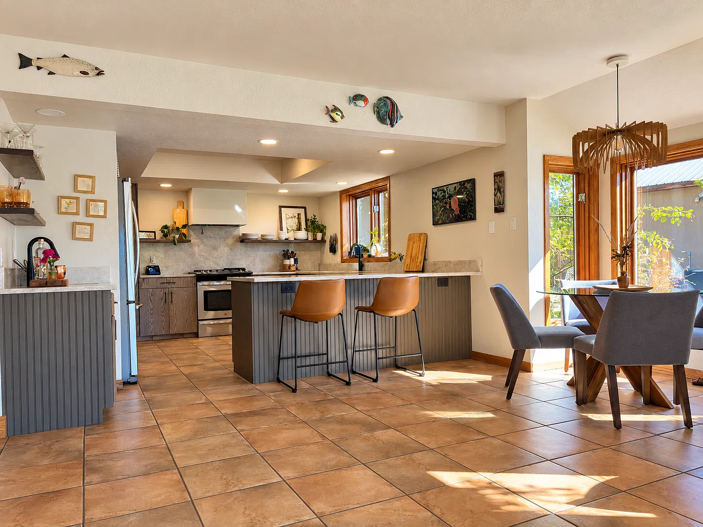 4 bed, 3200 sqft, $4,000 — Photo 2
