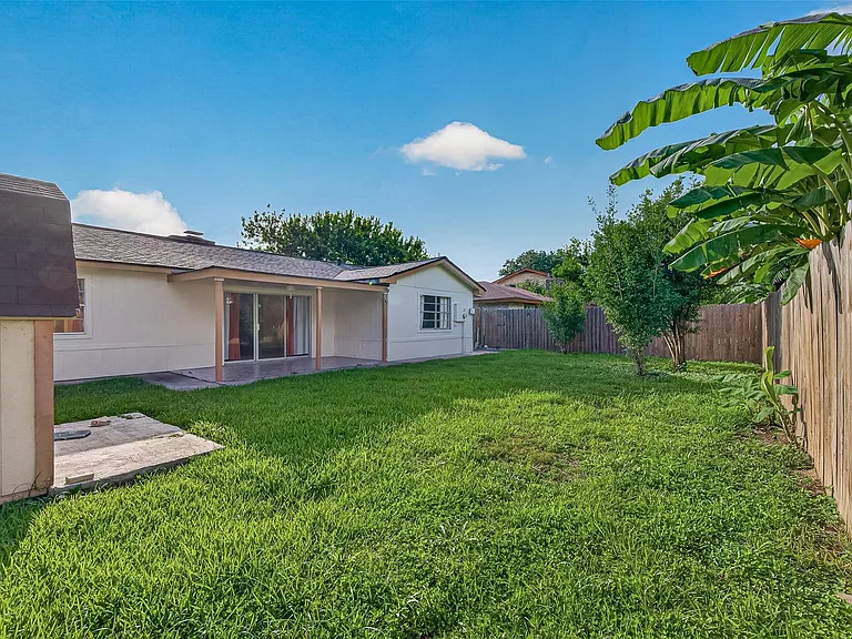 8638 Little River Rd — Photo 36