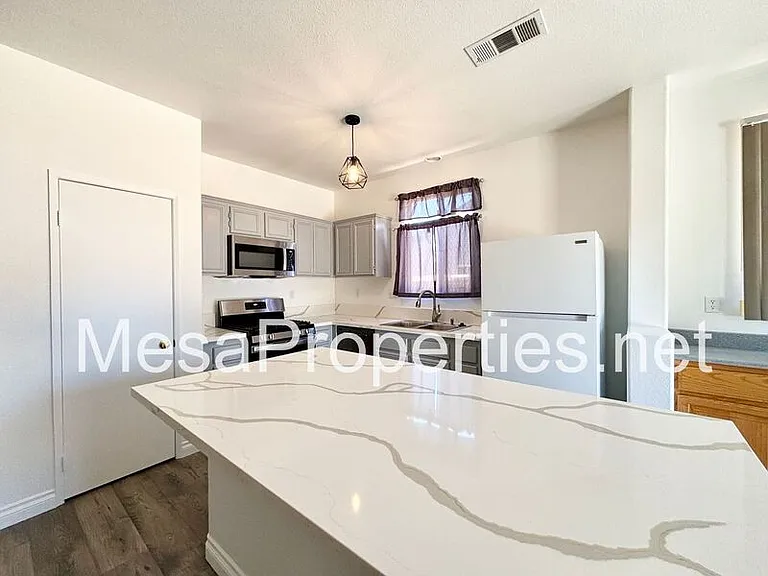 13034 Lehigh Ct — Photo 5