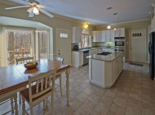 8307 Walnut Trail Cv, Cordova, TN 38018