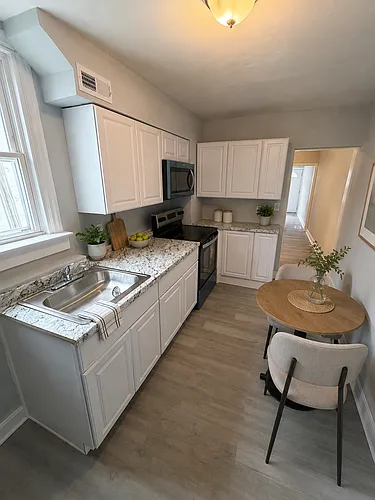 1232 Chestnut St Photo 1