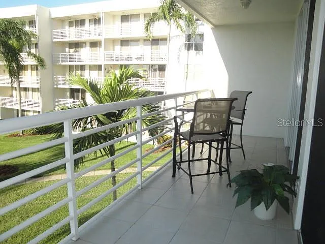 6061 Bahia Del Mar Cir #347 — Photo 13