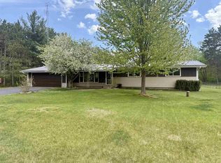 W13071 W Bighorn Ave, Hancock, WI 54943