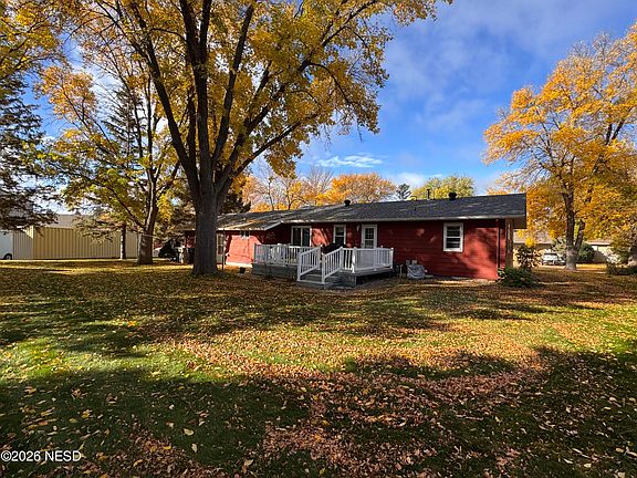 5th image of 1310 Harmony Ln
