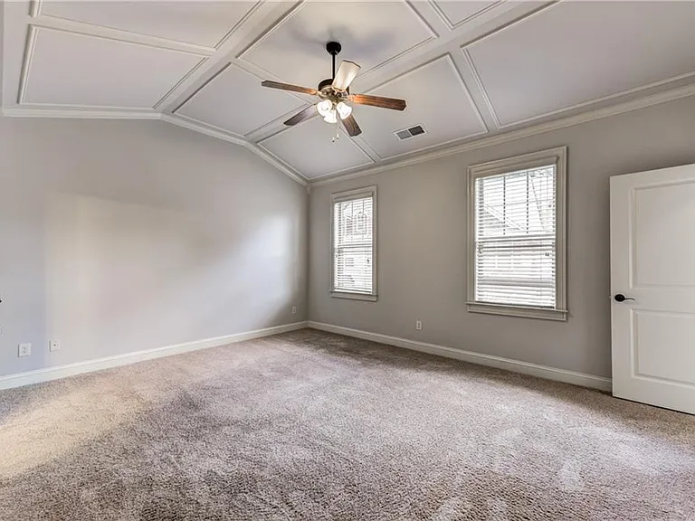 1516 Donaldson Park Dr NE — Photo 16