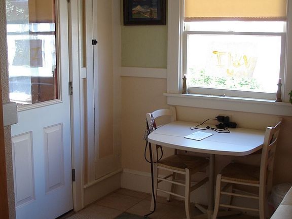 Breakfast Nook