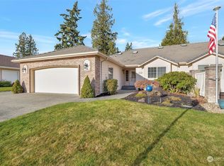 192 Foursome Dr, Sequim, WA