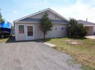 106 N Ensign Dr, Little Egg Harbor, NJ 08087