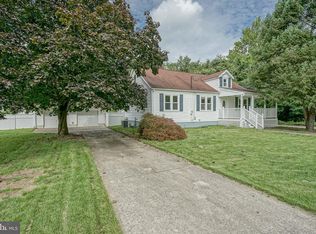 140 N Railroad Ave, Pedricktown, NJ 08067