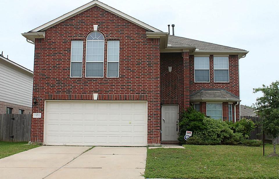 1st image of 13822 Magnolia Lake Ln