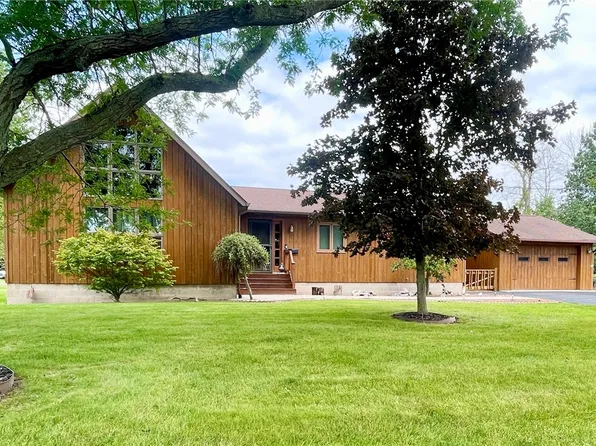 50 Mechanic St, Seneca Falls, NY 13148