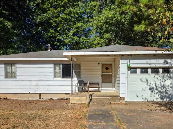 47 N Crider Ave, Fayetteville, AR 72701