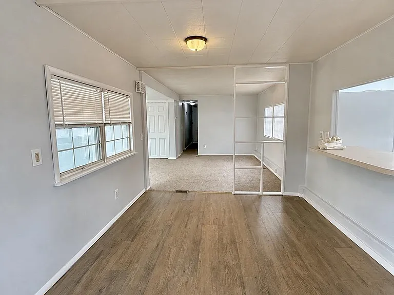 603 Sherwood Pl — Photo 7