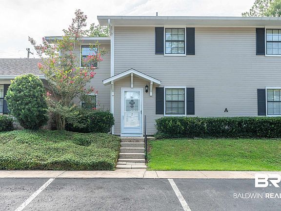 2nd image of 320 Volanta Ave APT A2