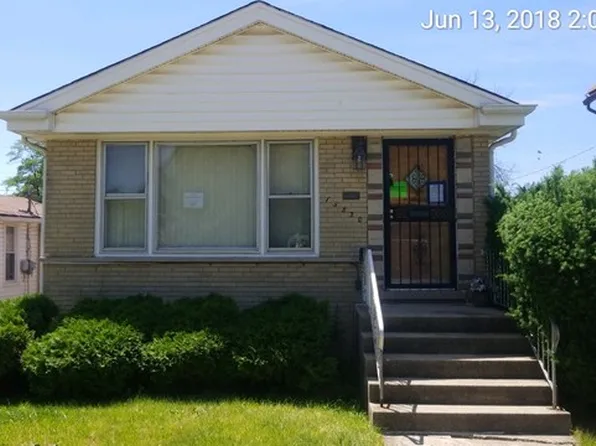 15820 Carse Ave, Harvey, IL 60426