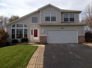 1909 Springside Dr, Crest Hill, IL 60403