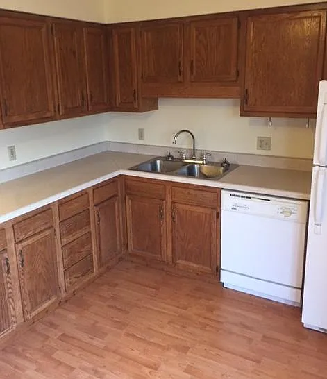 2 bed, 725 sqft, $1,425 — Photo 4