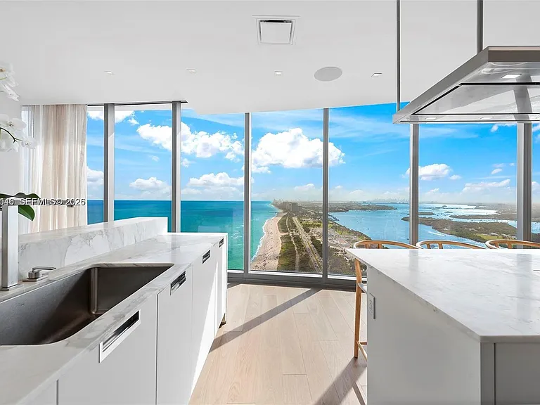 15701 Collins Ave #4105 — Photo 9