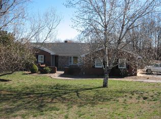 2576 Thomas Jefferson Rd, Forest, VA 24551