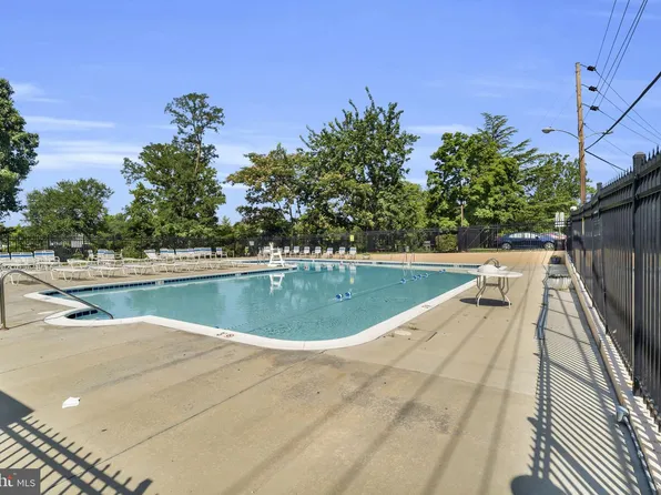 4600 Duke St Suite 303, Alexandria, VA 22304