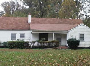 1322 Cross Link Rd, Raleigh, NC 27610