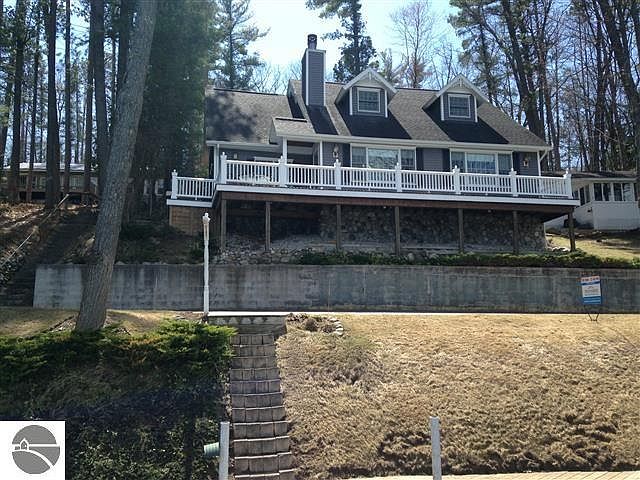 1st image of 2388 Pinehurst Trl