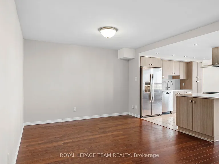 1500 Riverside Dr #2408 — Photo 8