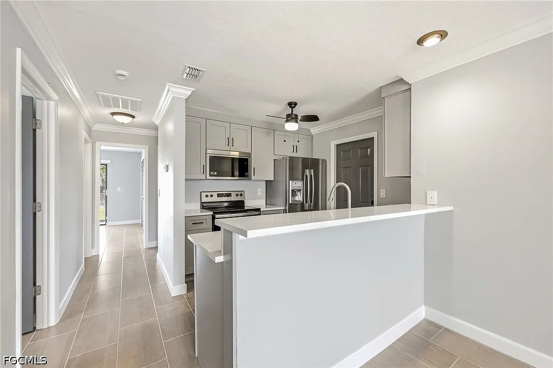 3 bed, 2.0 bath, 1167 sqft, $1,680 — Photo 1