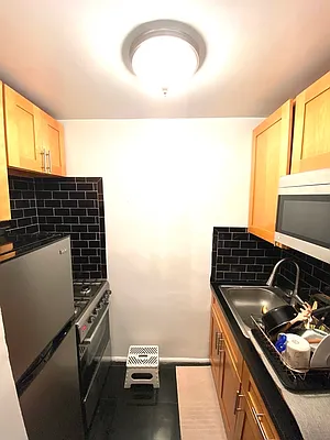 Rented by Compass | media 20