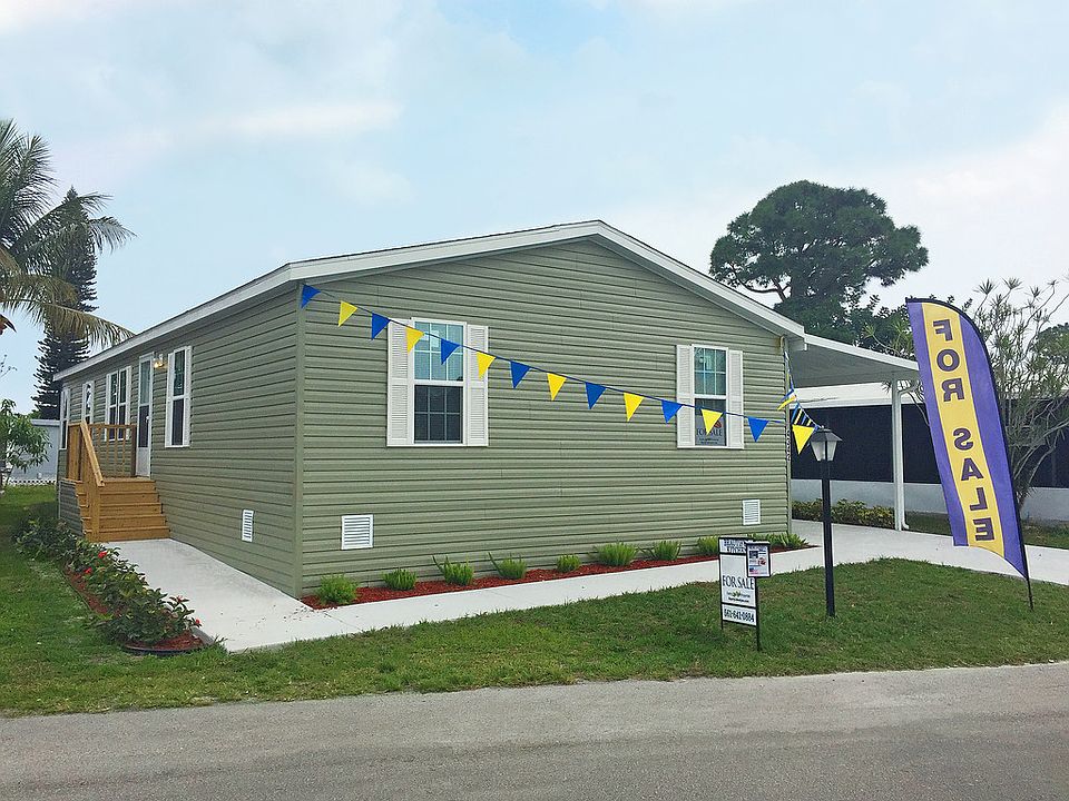 1st image of 3221 Bending Oak Dr