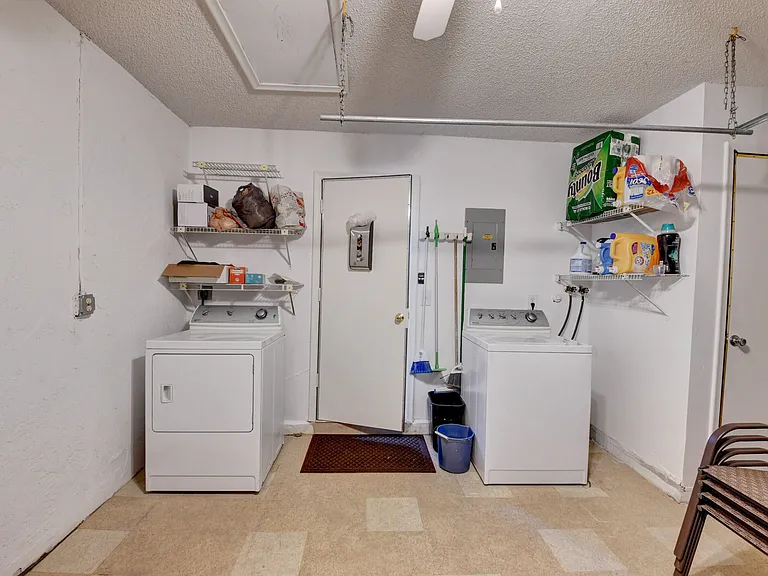 14425 Amapola Way — Photo 33