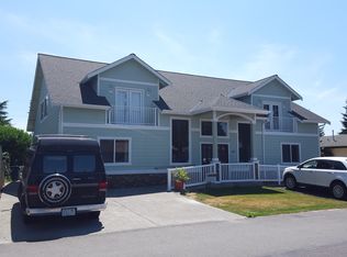 2425 NE 25th St, Renton, WA 98056