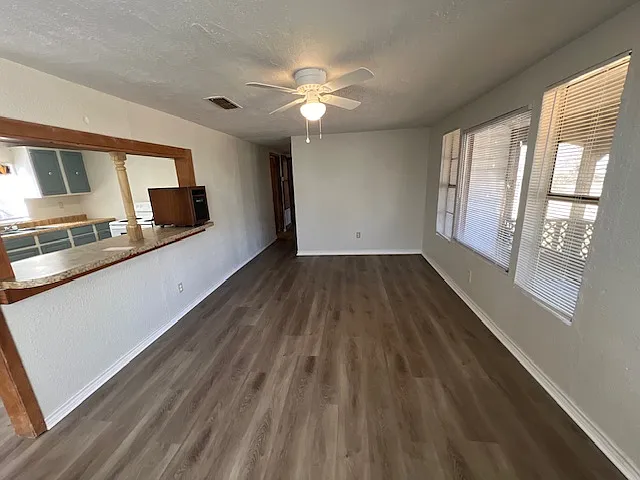 9507 Union Grove Rd — Photo 2