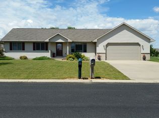 N9589 Hartford Ln, APPLETON, WI 54915