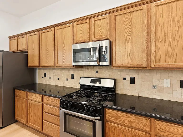 27 Gladewater Dr — Photo 11