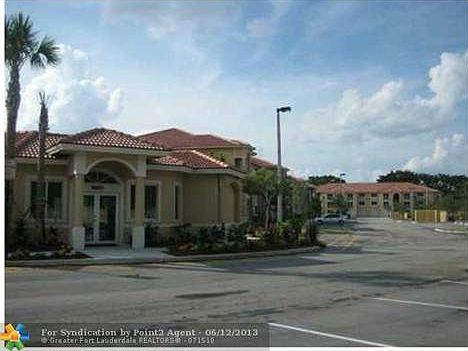 2nd image of 9907 Westwood Dr #172