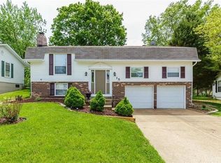 15 Sylvia Ln, Saint Peters, MO 63376