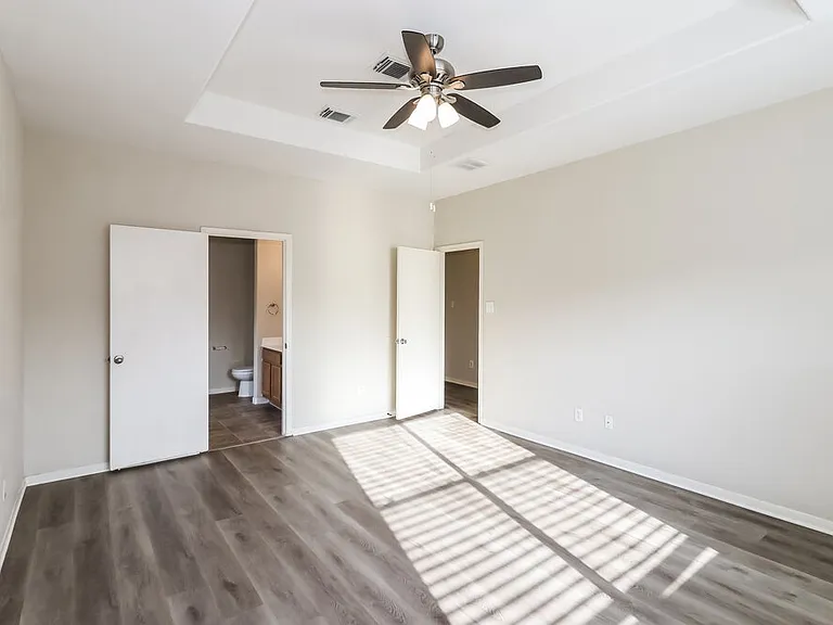 2723 Durham Chase Ln — Photo 10