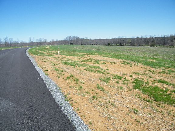5th image of 220 Daniel Ln Lot 14
